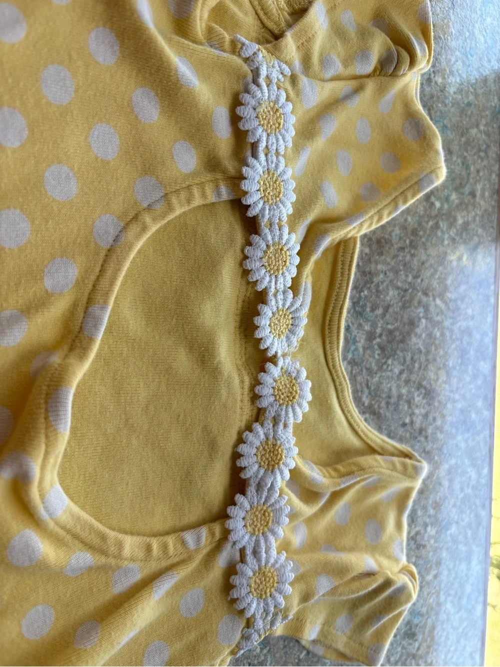 Y2K Gymboree Yellow Polka Dot Tee with White Daisy Trim
